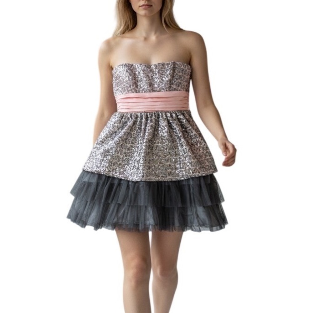 Deb Women Silver Sequin Strapless Party Dress Pink‎ Sash Tulle Hem Size 5